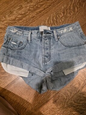 One Teaspoon High-Rise Light Blue Denim Shorts - Casual Summer Staple